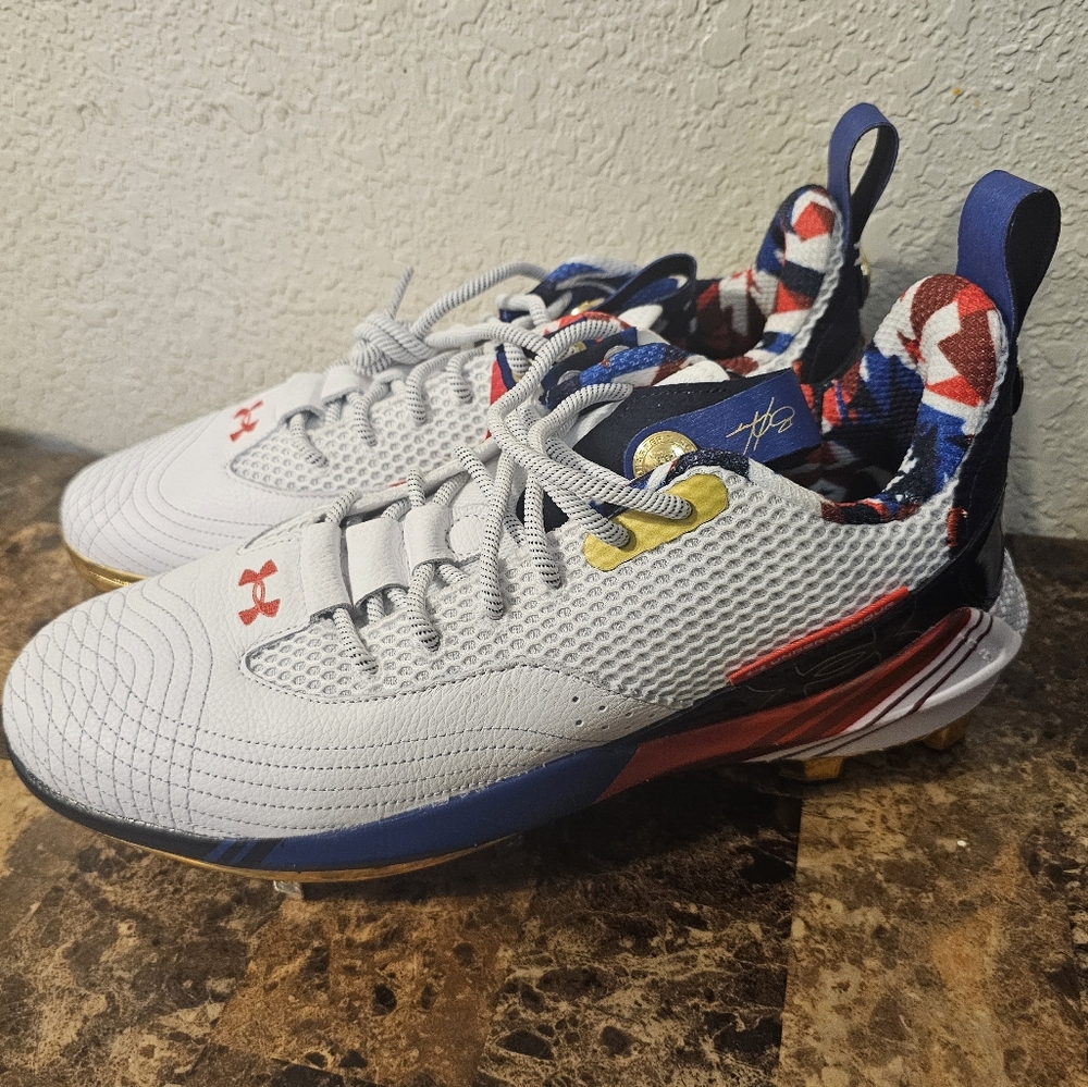 New Under Armour Harper 7 USA ST HOVR Baseball Cleats 3025645-100 Men's Sz 13